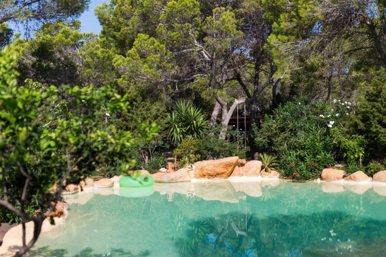 Hostal Cala Boix Es Cana Eksteriør bilde