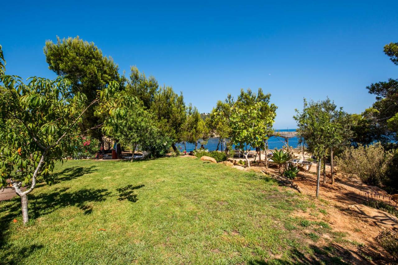 Hostal Cala Boix Es Cana Eksteriør bilde