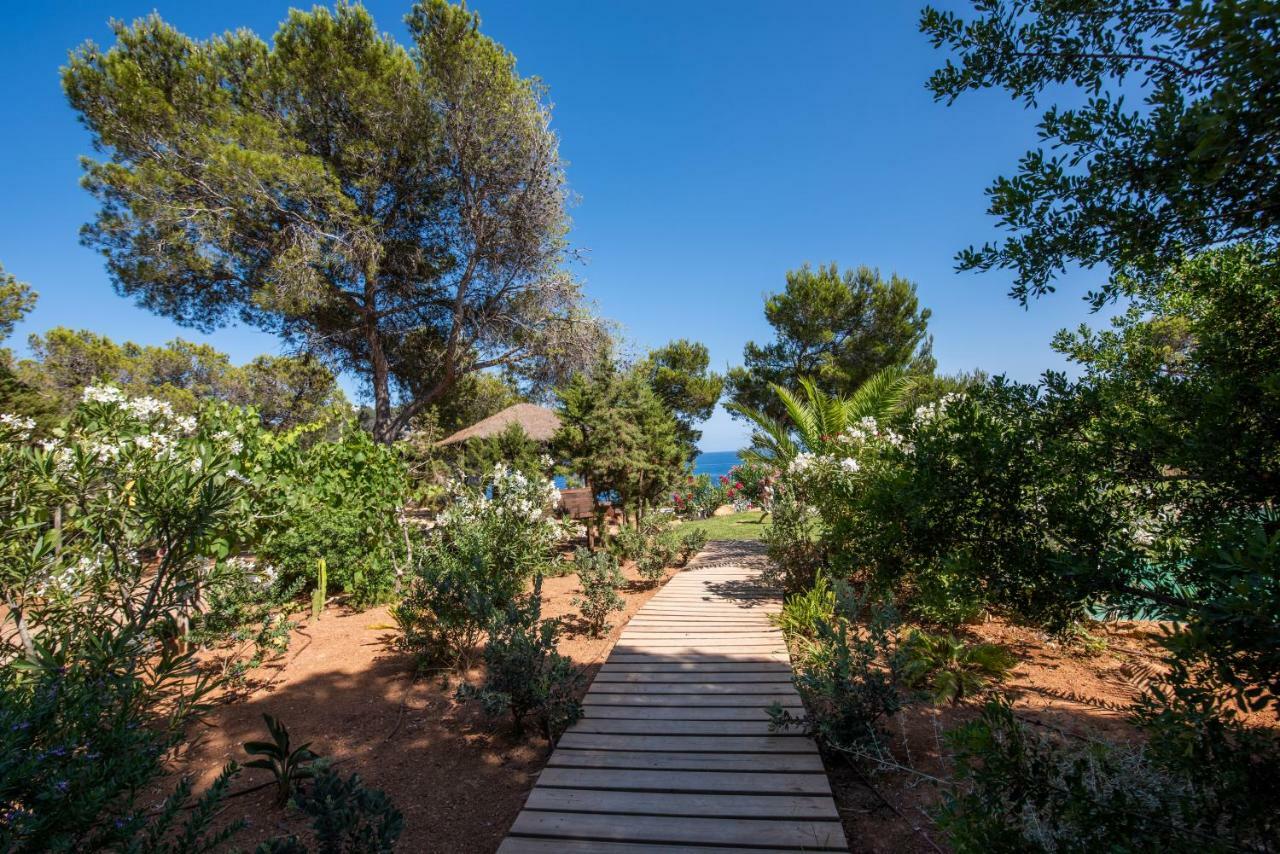 Hostal Cala Boix Es Cana Eksteriør bilde