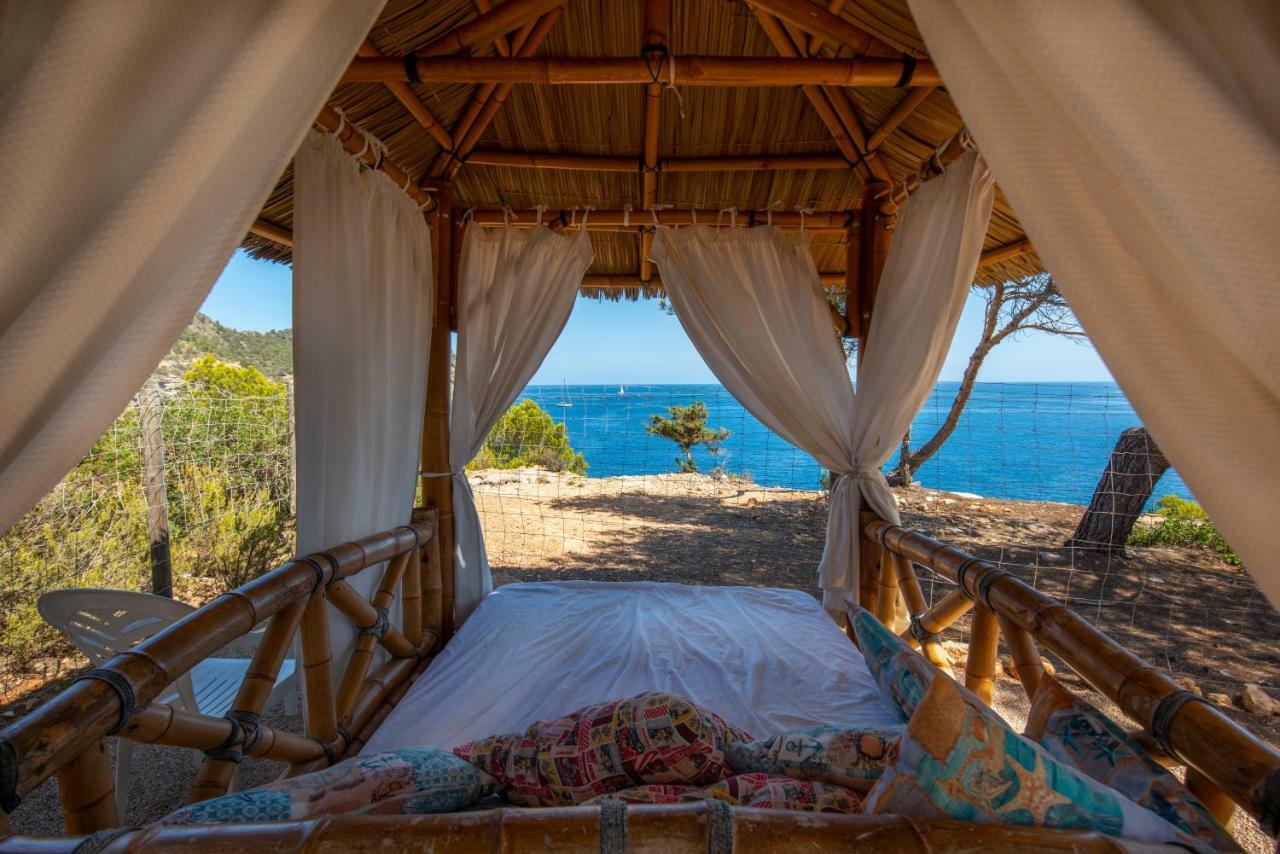 Hostal Cala Boix Es Cana Eksteriør bilde