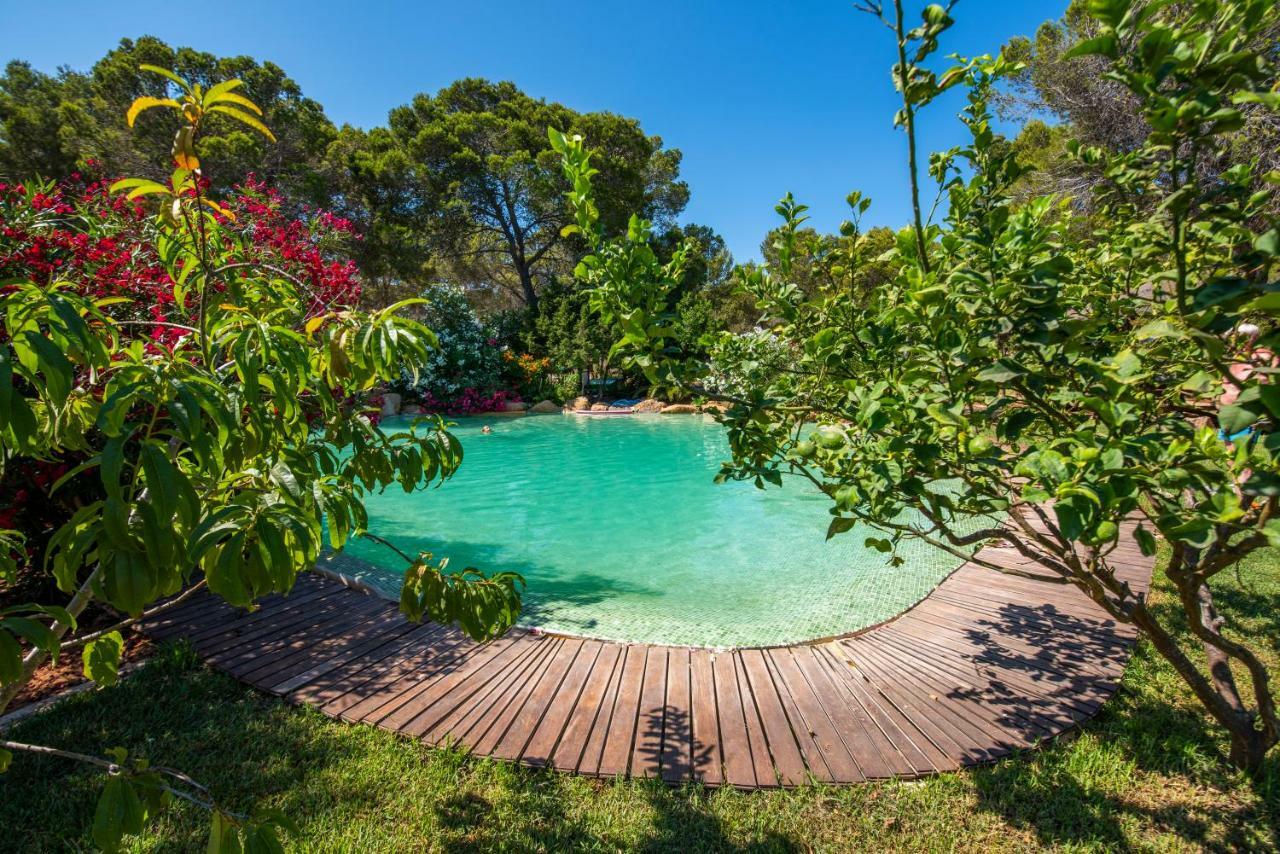 Hostal Cala Boix Es Cana Eksteriør bilde