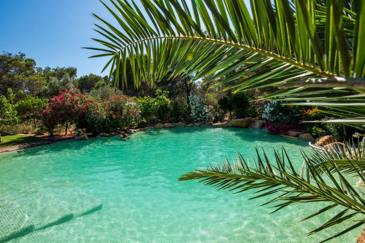 Hostal Cala Boix Es Cana Eksteriør bilde